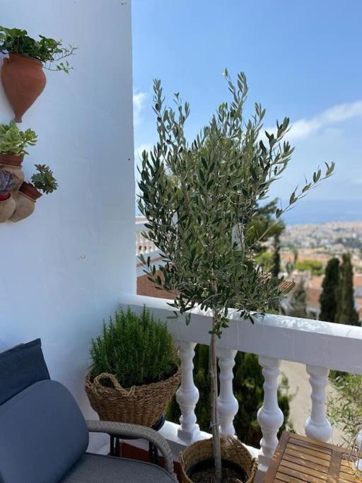 Precioso Apartamento Mandarinos Con Vistas Al Mar Nerja Exterior foto