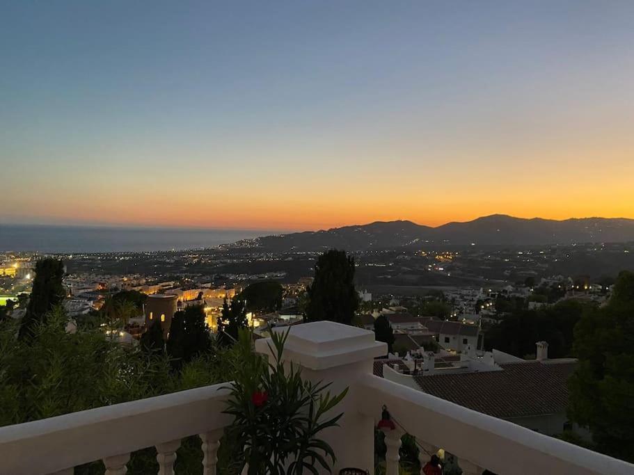 Precioso Apartamento Mandarinos Con Vistas Al Mar Nerja Exterior foto